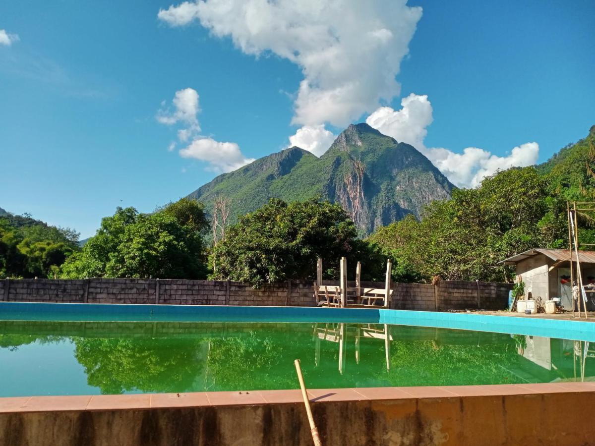 Campingsite Swimming Pool Ban Nongkham エクステリア 写真