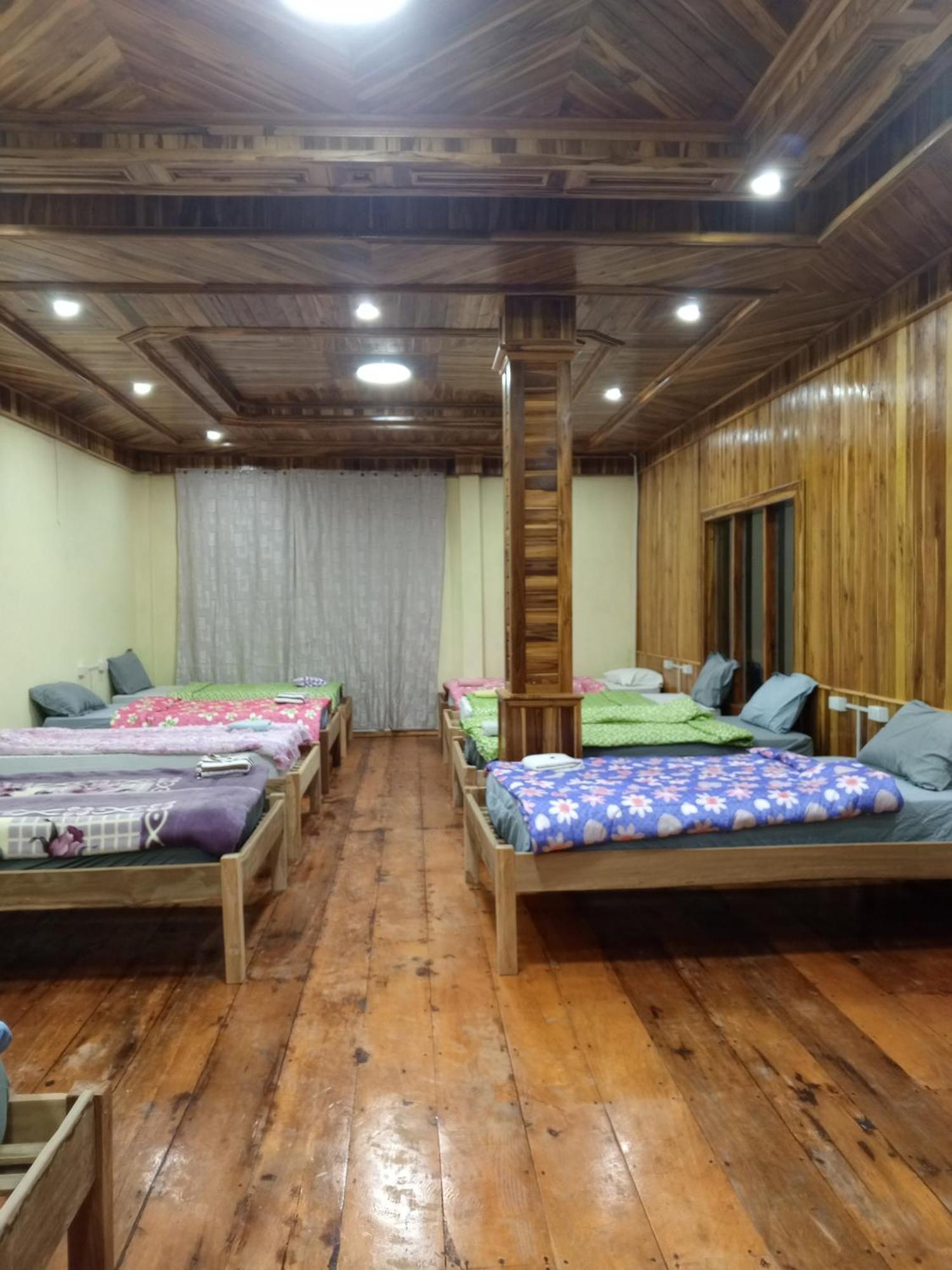 Campingsite Swimming Pool Ban Nongkham エクステリア 写真