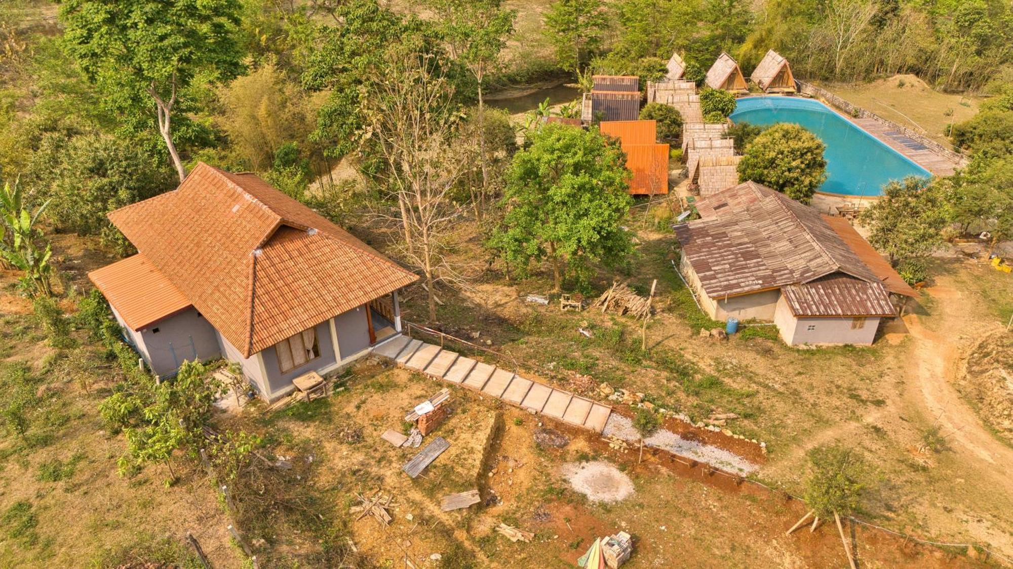 Campingsite Swimming Pool Ban Nongkham エクステリア 写真